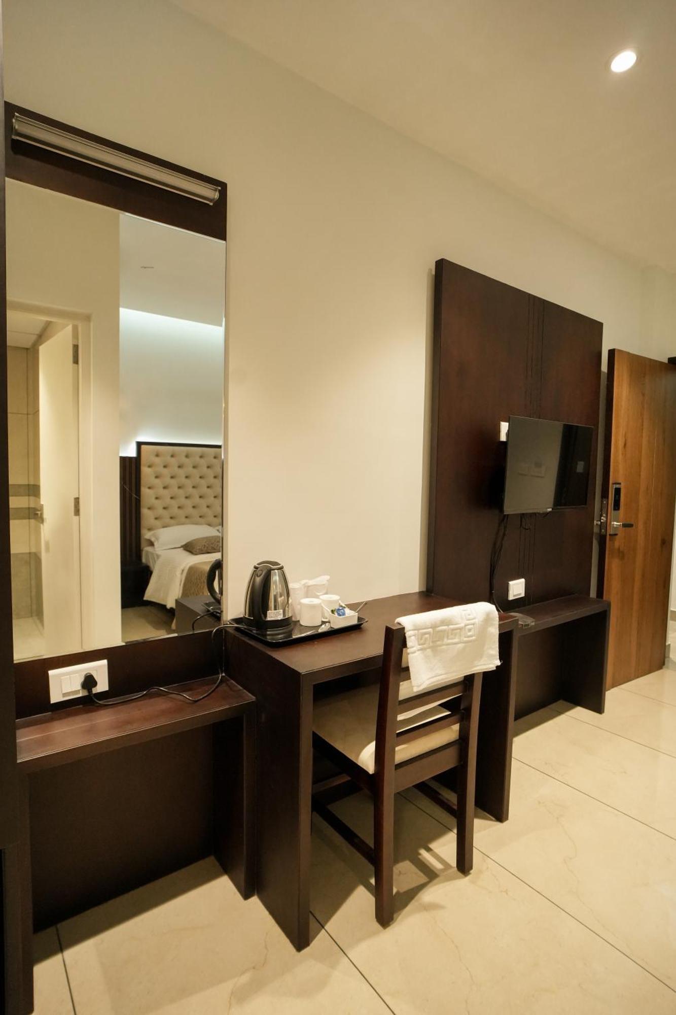 Sulu Residency Hotell Kochi Eksteriør bilde